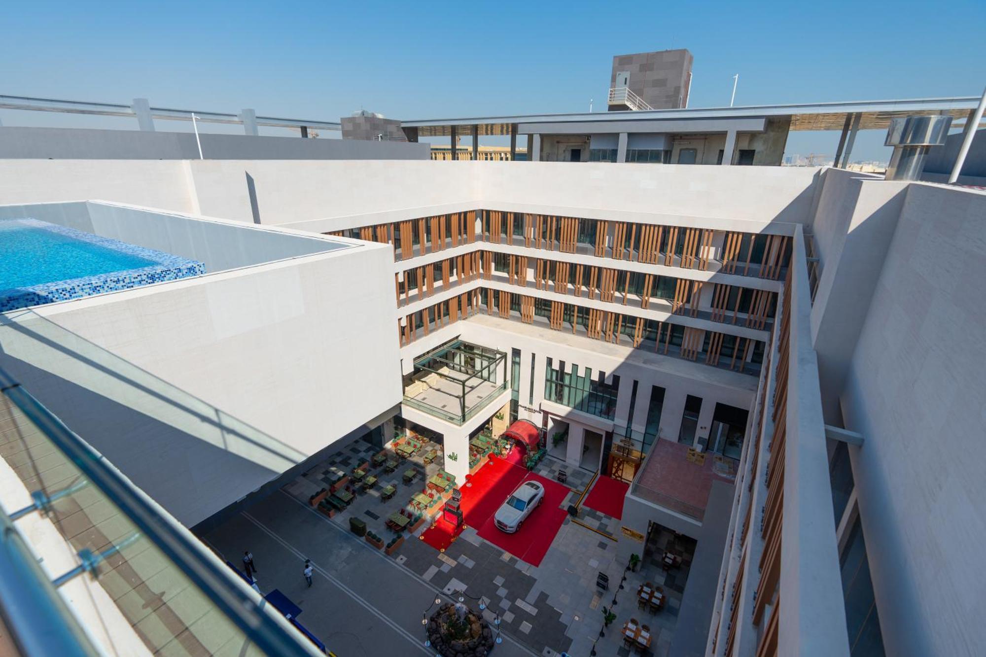 West Walk Retaj Hotel Al Rayyan Экстерьер фото