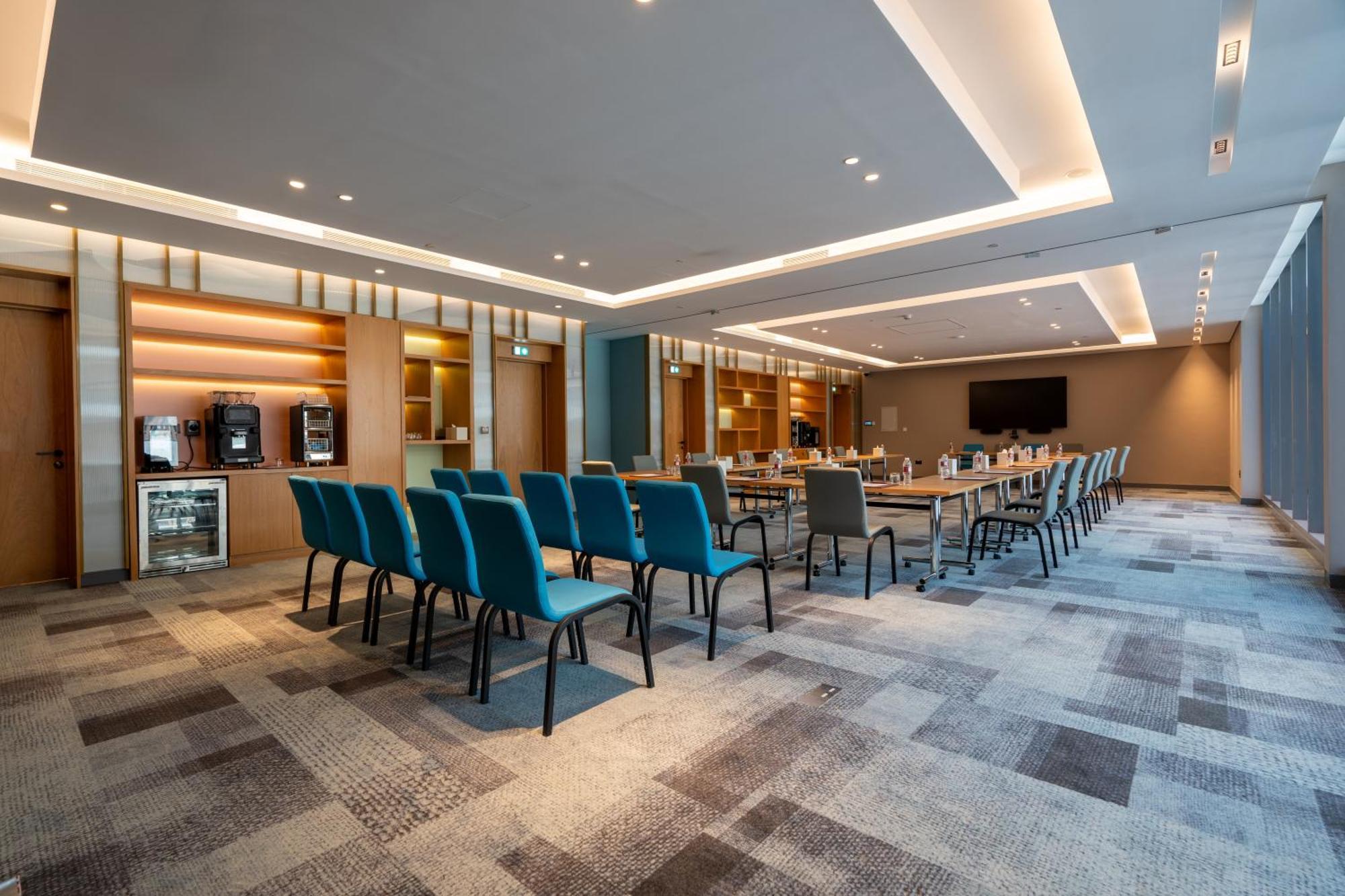 West Walk Retaj Hotel Al Rayyan Экстерьер фото