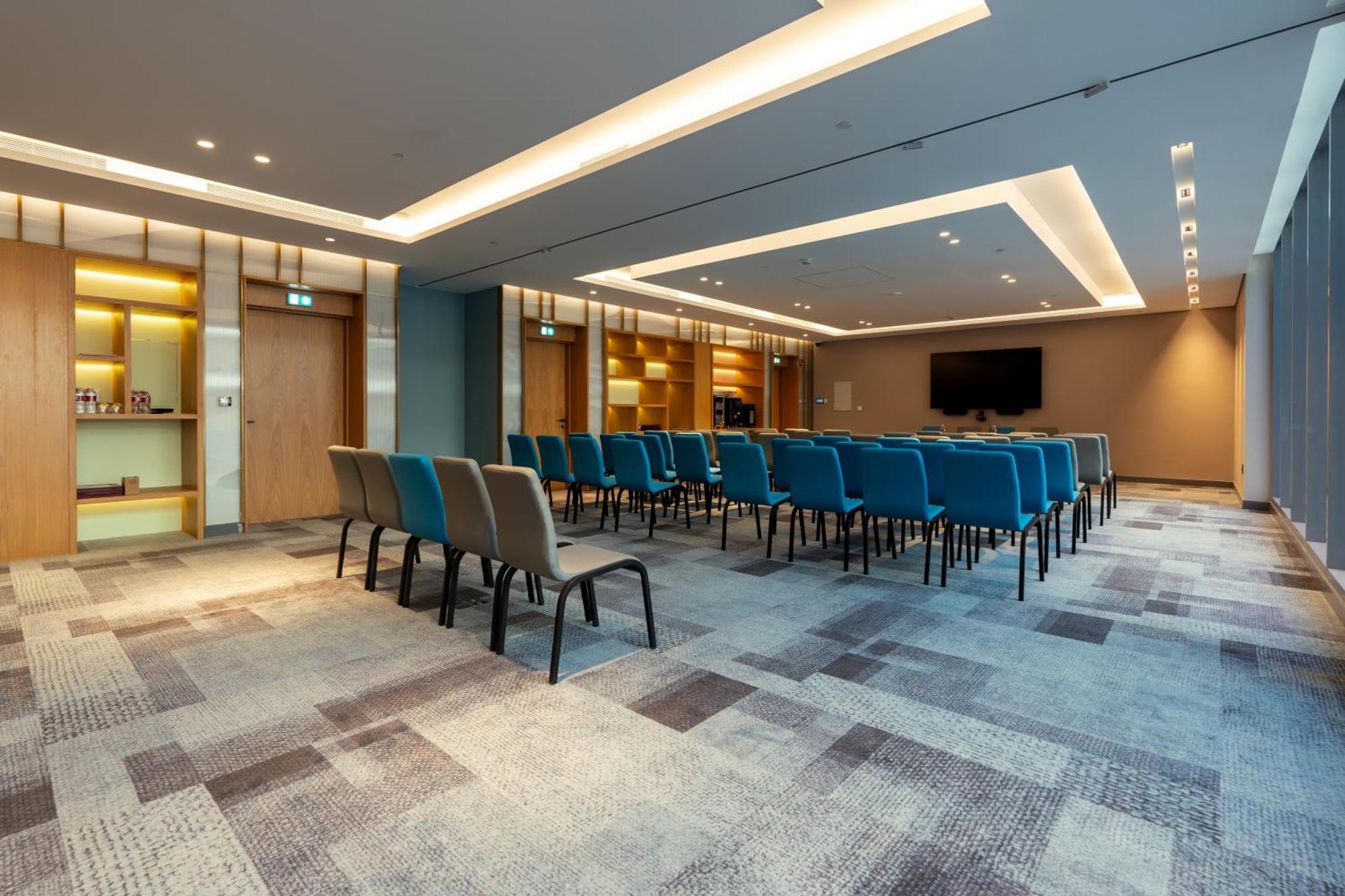 West Walk Retaj Hotel Al Rayyan Экстерьер фото