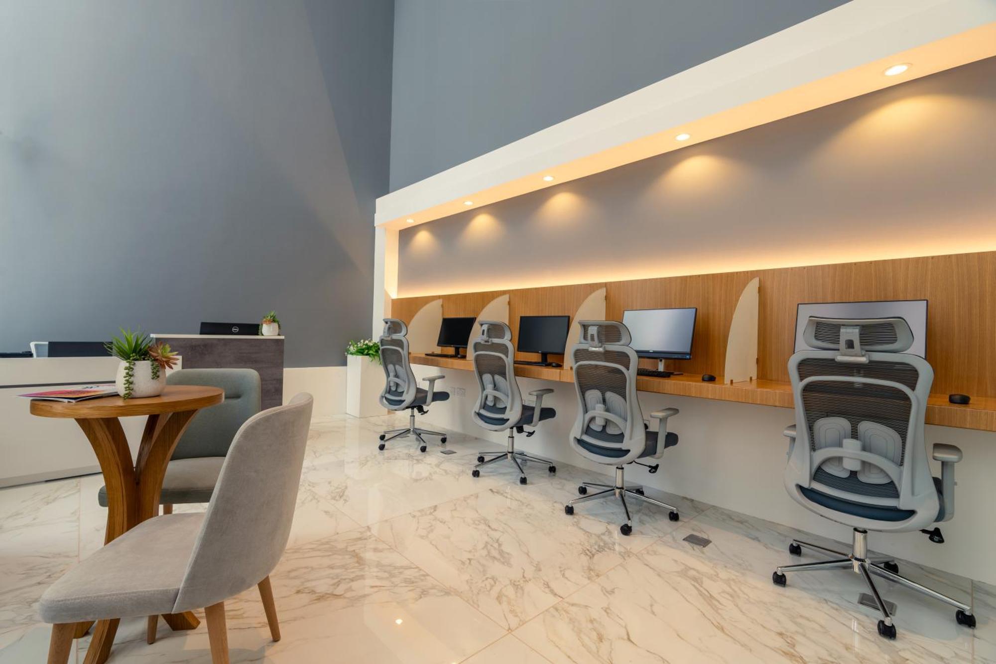 West Walk Retaj Hotel Al Rayyan Экстерьер фото